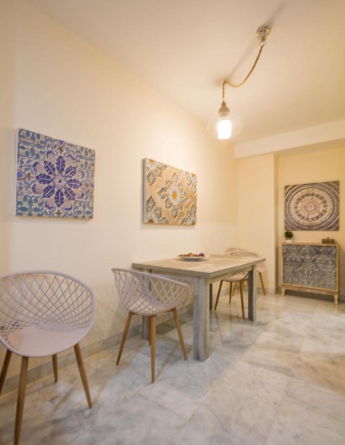 Charming Corners Romero Seville Ngoại thất bức ảnh